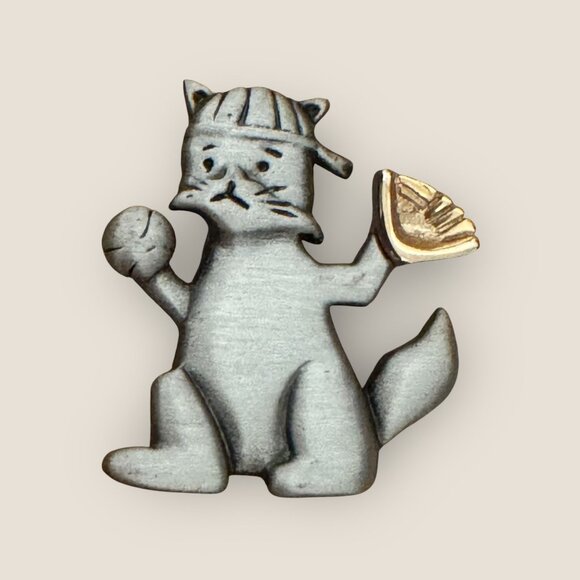 Alexandra Pewter Baseball Cat Brooch Pin w/ Gold Tone Glove Mitt Signed Vintage - Picture 1 of 3